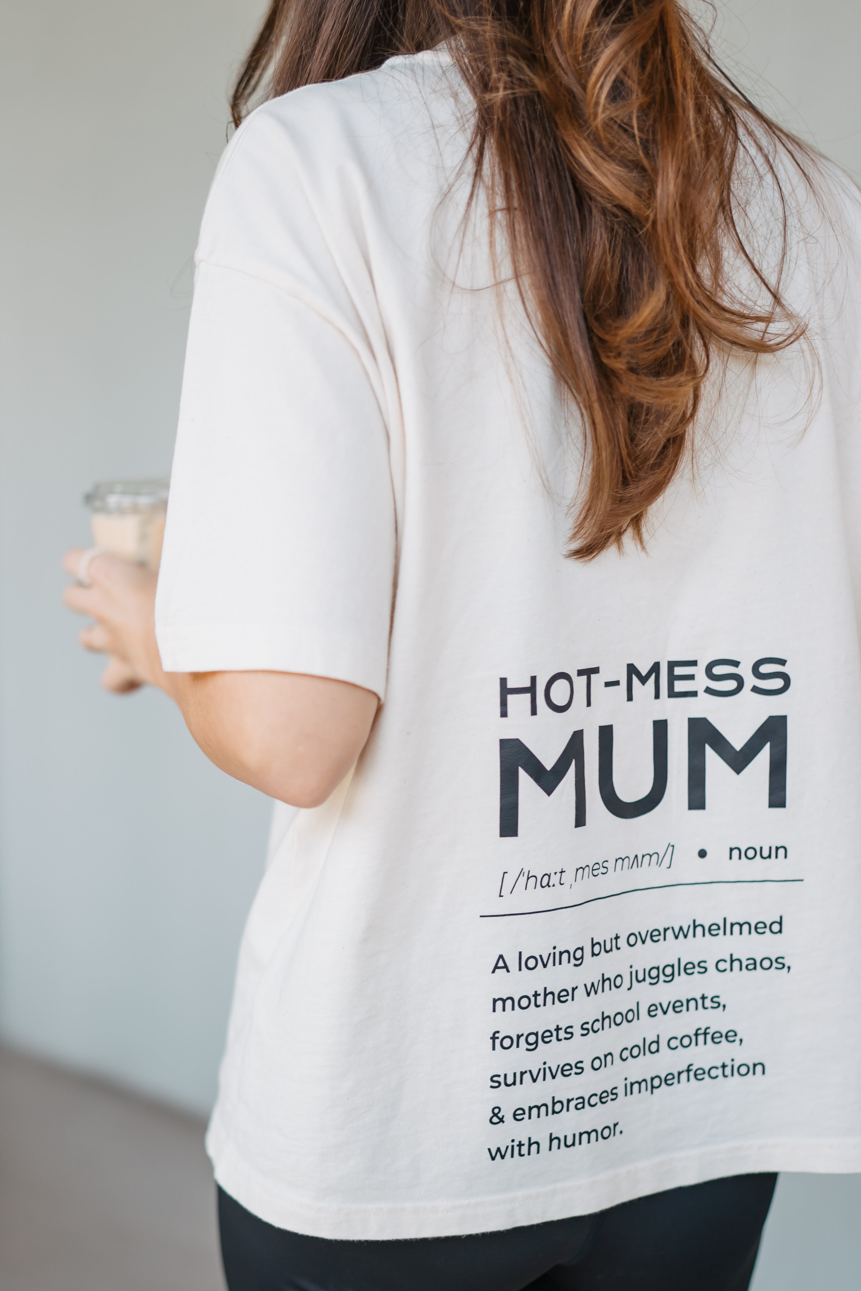 HOT-MESS MUM